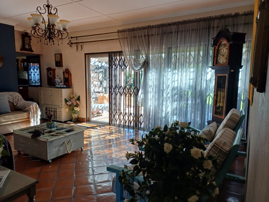 4 Bedroom Property for Sale in Lime Acres Northern Cape